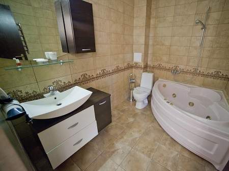 Готель Соламія Люкс