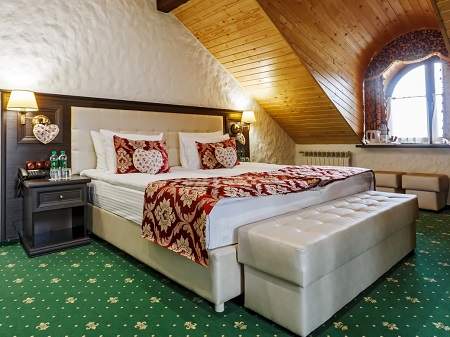 Отель Иванчо Бирток Мансарда Делюкс
