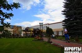 Санаторій Карпати територія