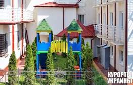 Санаторій Віктор дитяча площадка